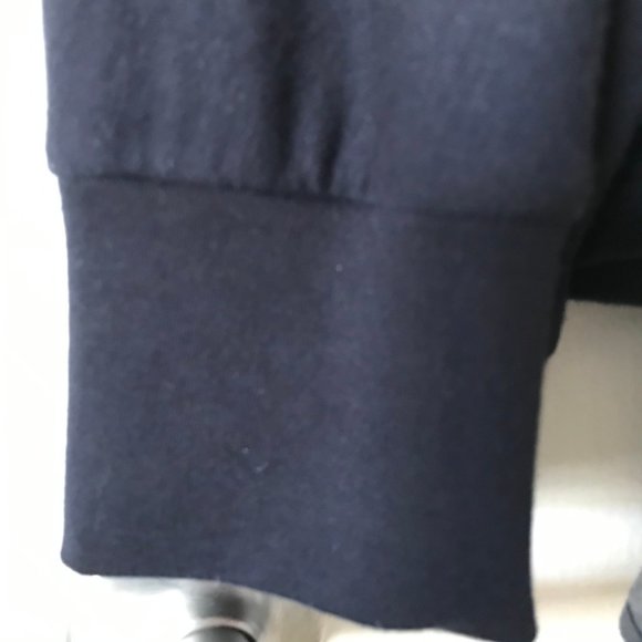 VINCE Womens top Sz M Navy blue layered top shirt - Picture 8 of 9